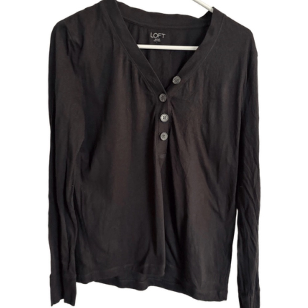 LOFT Ladies Black Long Sleeve Tee